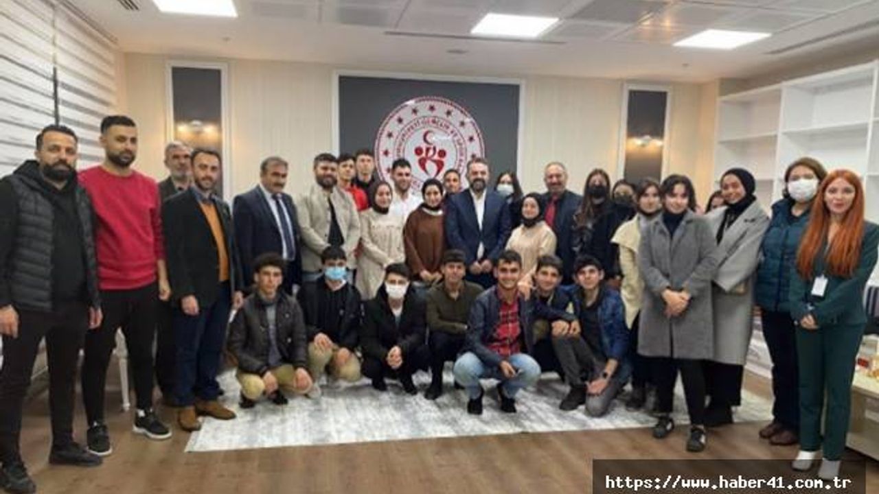 POLİSAN HOLDİNG’DEN LİSE ÖĞRENCİLERİNE İLHAM VEREN BULUŞMA!