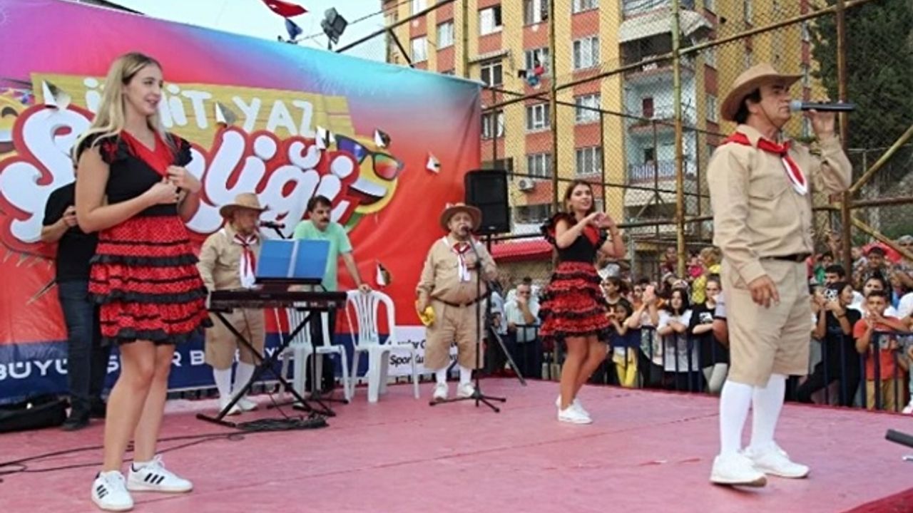 14. Yaz Şenliği Yenidoğan Serdar’da nostalji rüzgarı estirdi