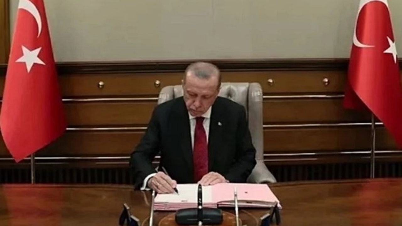Erdoğan 4 üniversiteye yeni rektör atadı
