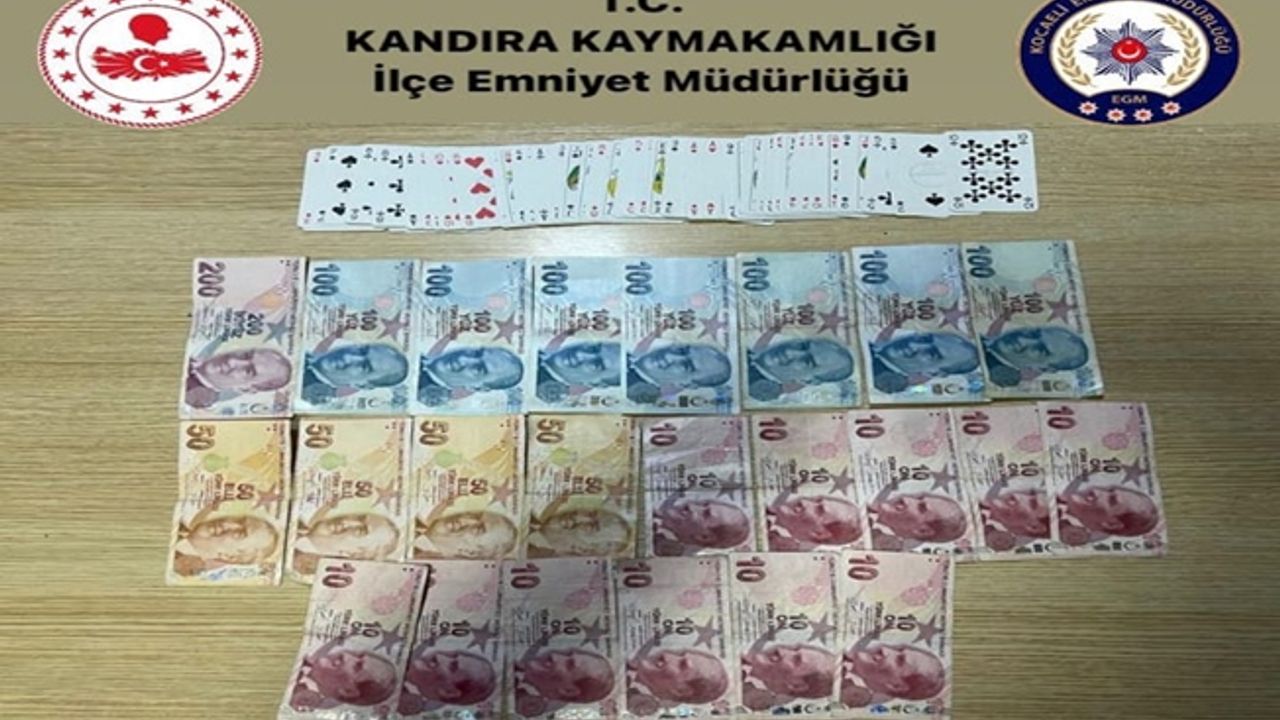 Kandıra'da kumar oynayan şahıslara baskın!
