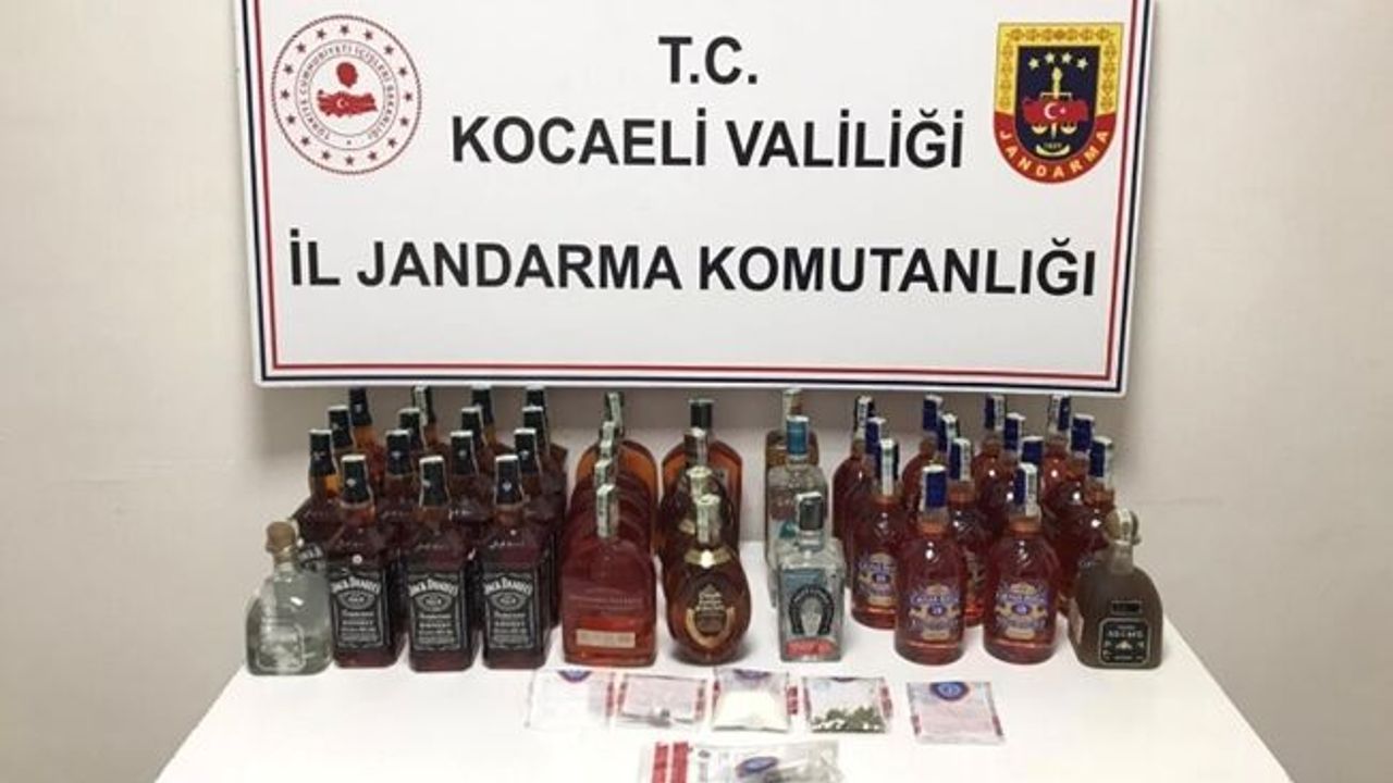 Kocaeli'de yapılan aramalarda 3 şahıstan uyuşturucu çıktı!