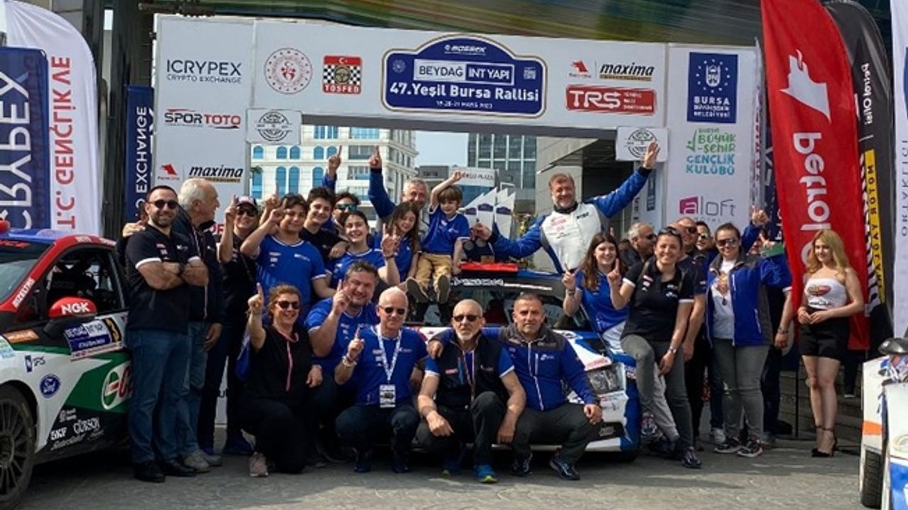 Şampiyon rallicilere görkemli tören