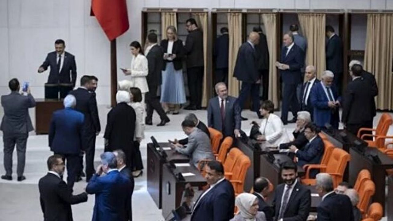 İlk iki turda 400'e ulaşılamadı... Üçüncü tura geçildi