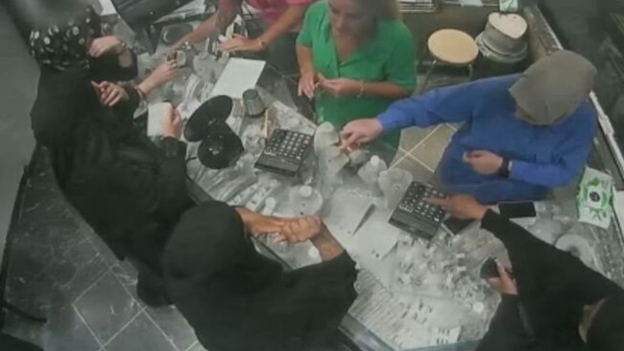 Kuyumcu hırsızları yakalandı! Kaçırılan çocuk yanlarında çıktı