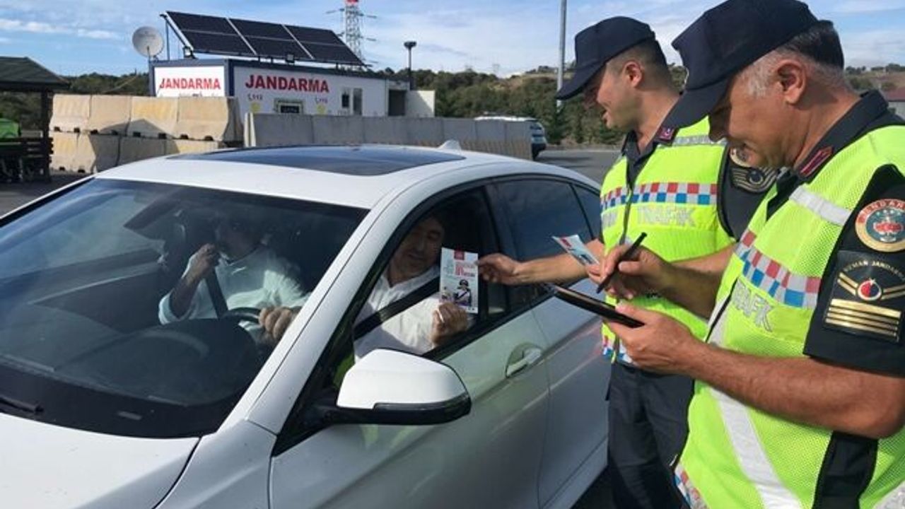 Kocaeli'de yapılan uygulamalarda 606 araç trafikten men edildi