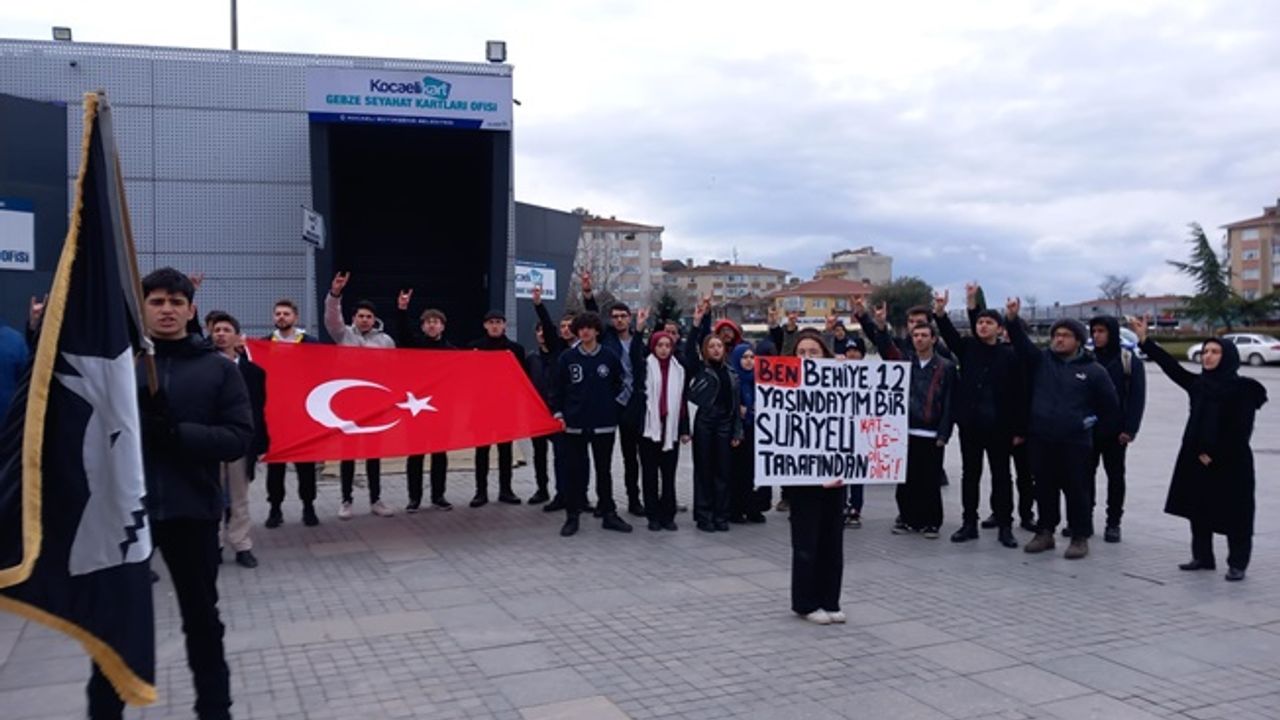 12 yaşında öldürülen Behiye için  Gebze'de eylem düzenlendi