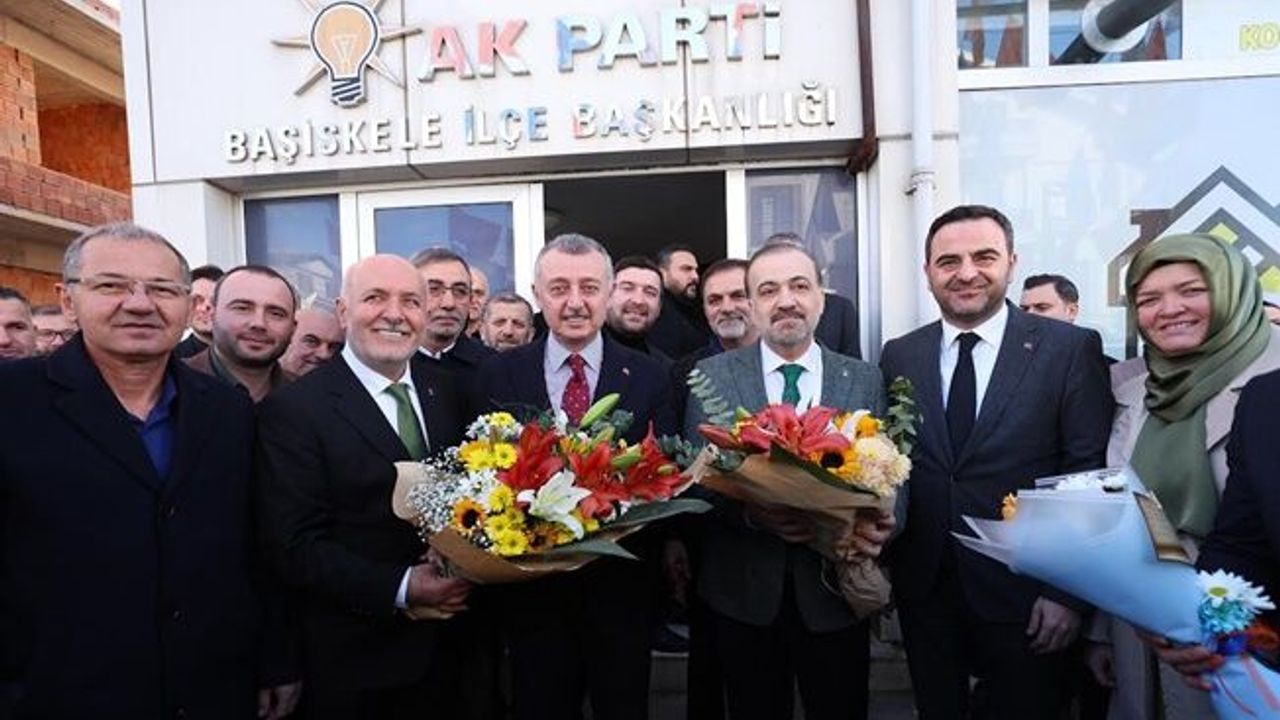 Başkan Büyükakın, “Gündemimizde sadece hizmet, eser ve icraat var”