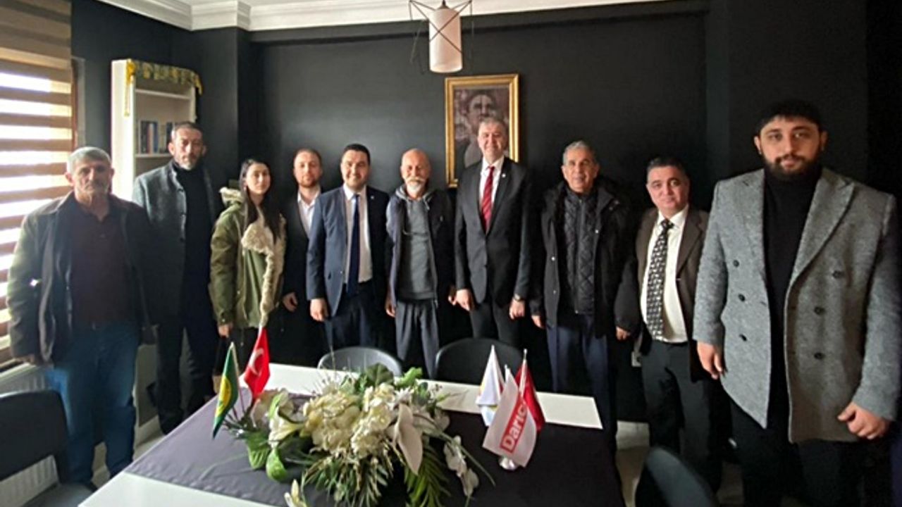 İYİ Parti Darıca Belediye Başkan Adayı Öztürk çalışmalara başladı