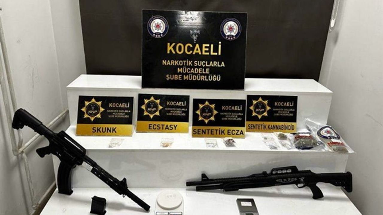 Kocaeli'de uyuşturucu operasyonu; 3 kişi tutuklandı