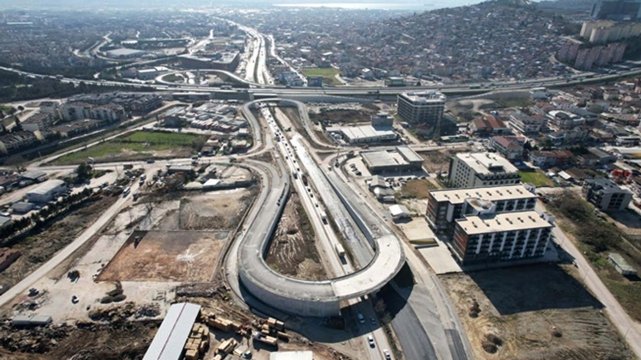 Yeşilova-Solaklar Kavşağı’nda tam yol ileri