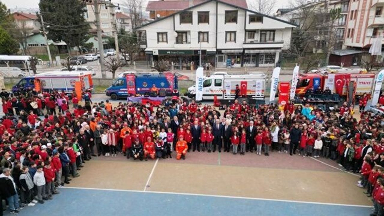 Vali Yavuz, “Deprem Anı ve Tahliye Tatbikatı”na Katıldı