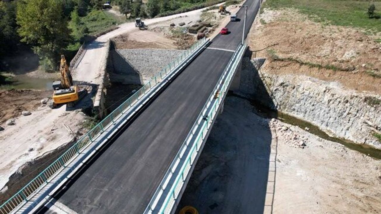 Gebze Duraklı-Alihocalar Köprüsü trafiğe açıldı