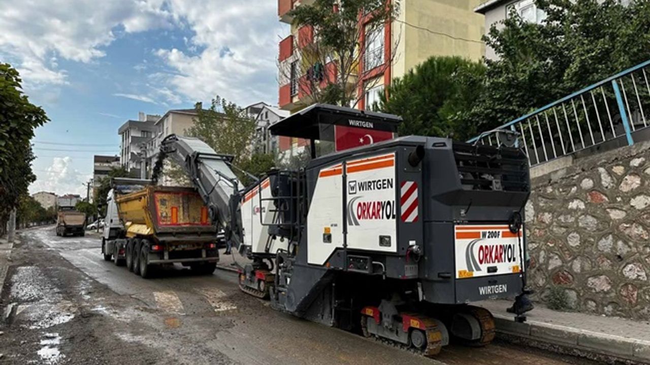 Çayırova Yavuz Sultan Selim Caddesi yenileniyor