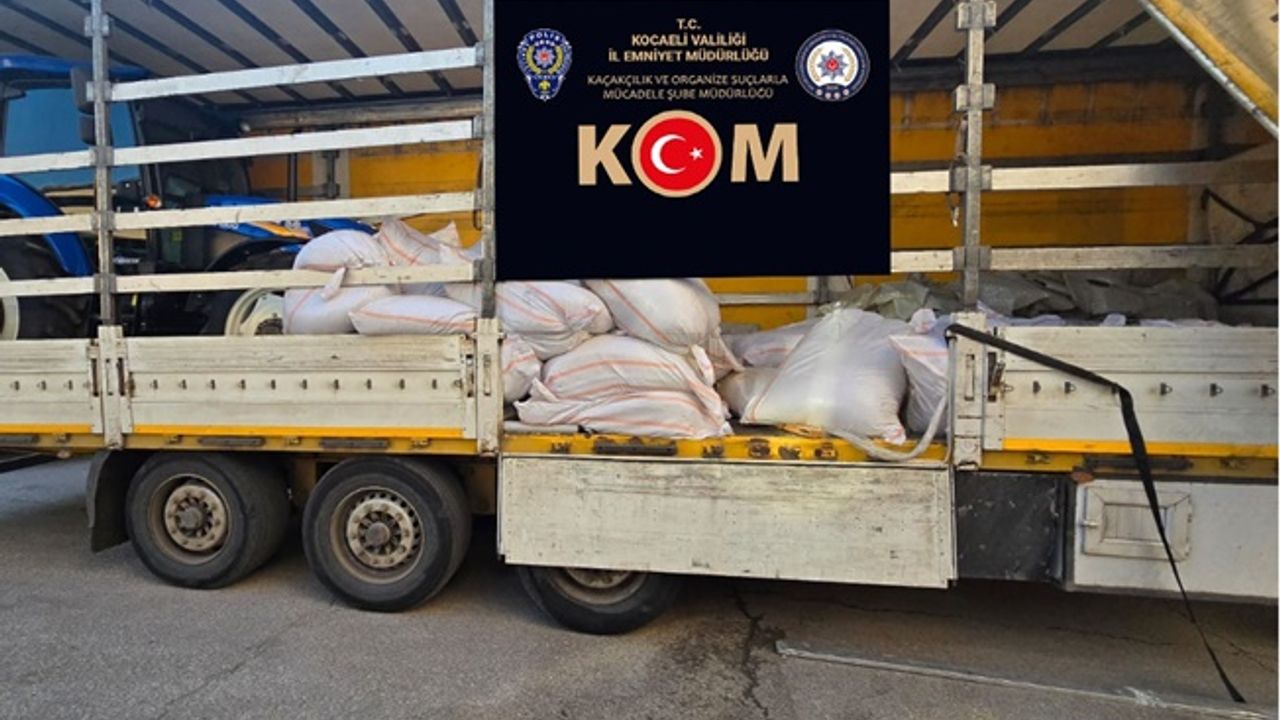 TIR’dan 2 ton 350 kilo kaçak tütün çıktı