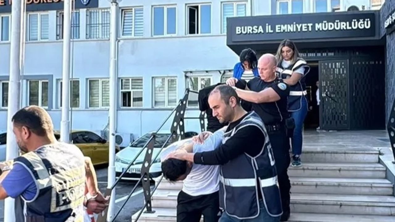 Bursa'da fuhuş operasyonunda 4 kadın kurtarıldı