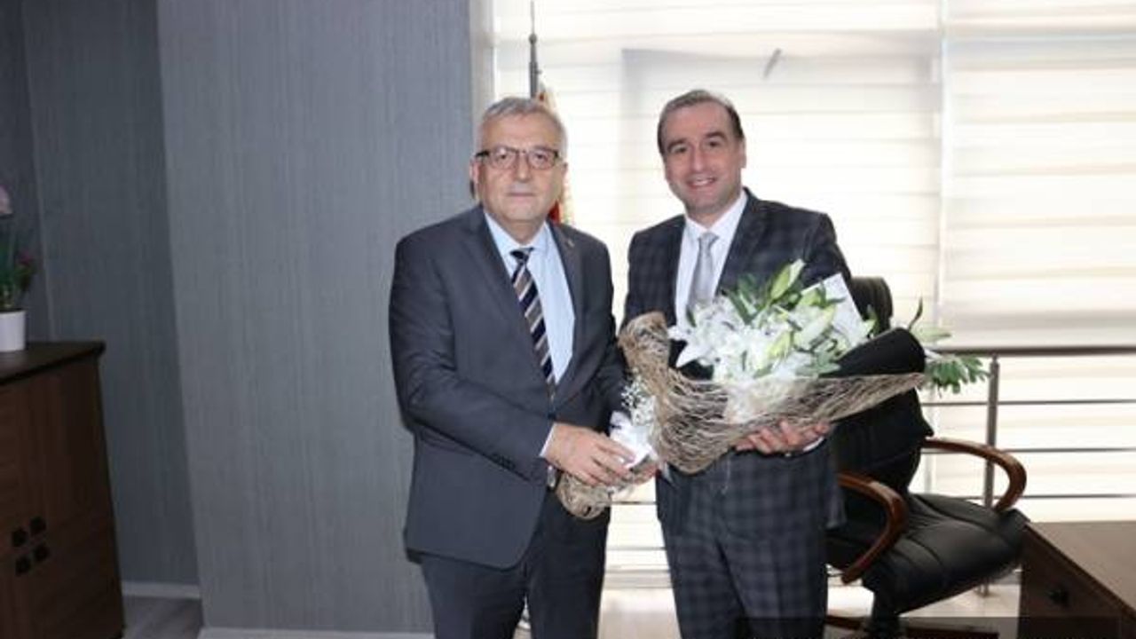 Gölcük İlçe Sağlık Müdürü Dr. Mustafa Serkan Şenel, Göreve Başladı