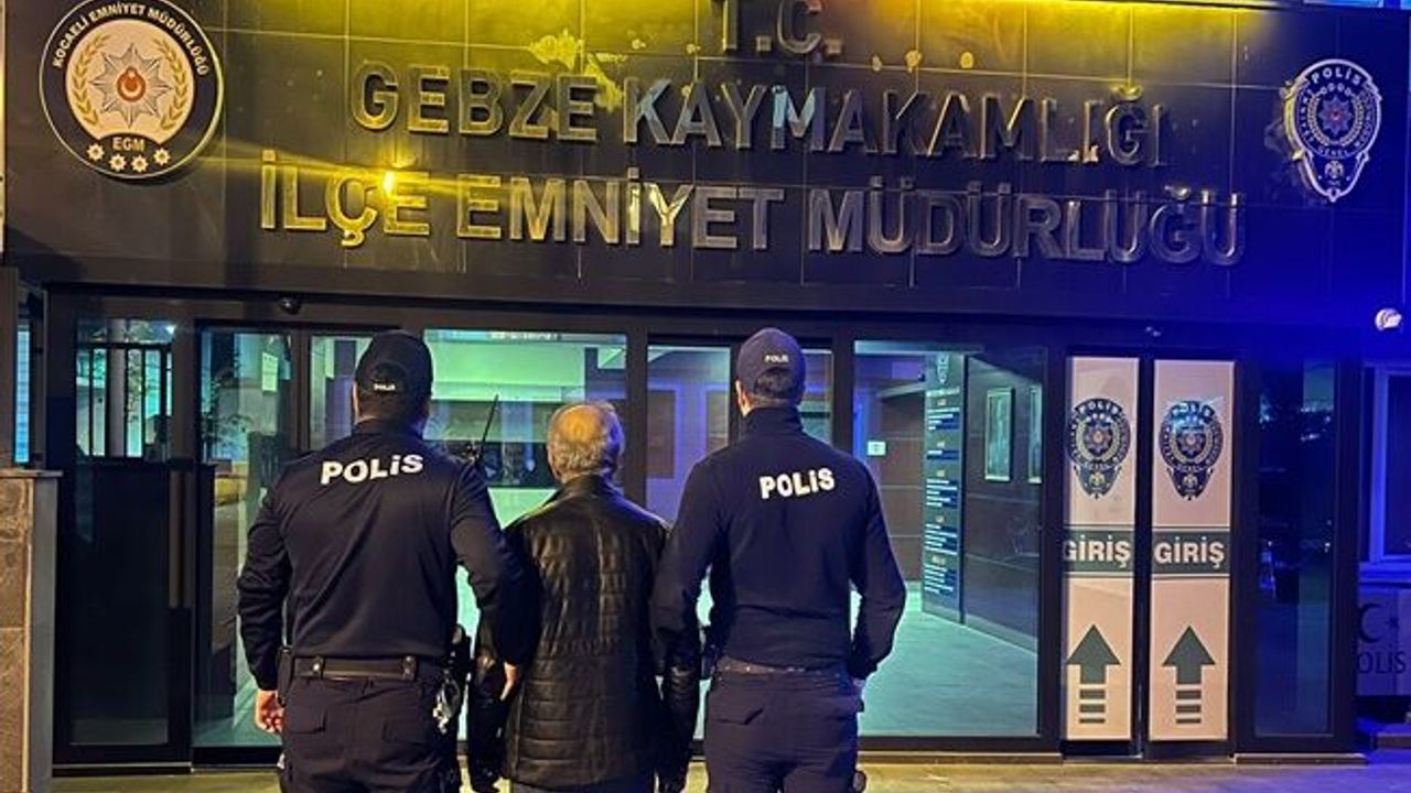 3 yıl hapis cezasıyla aranan dolandırıcı Gebze'de yakalandı!