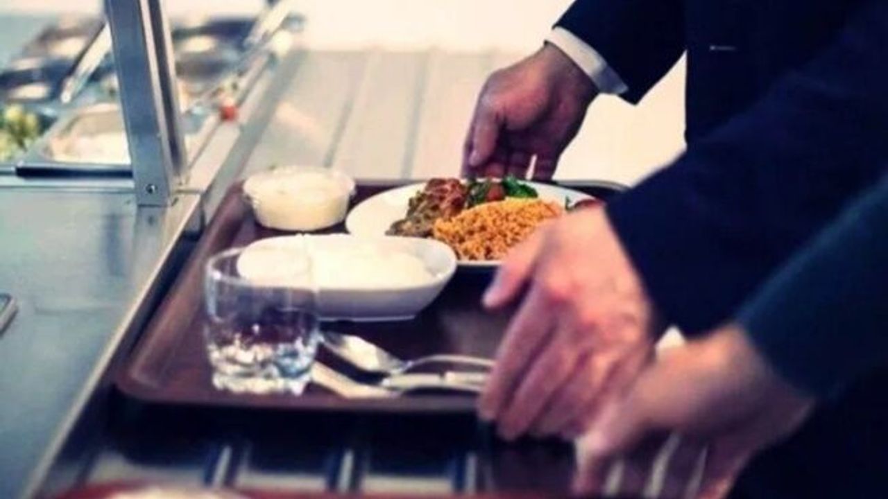 SGK'dan çalışanların yemek hakkı ile ilgili düzenleme