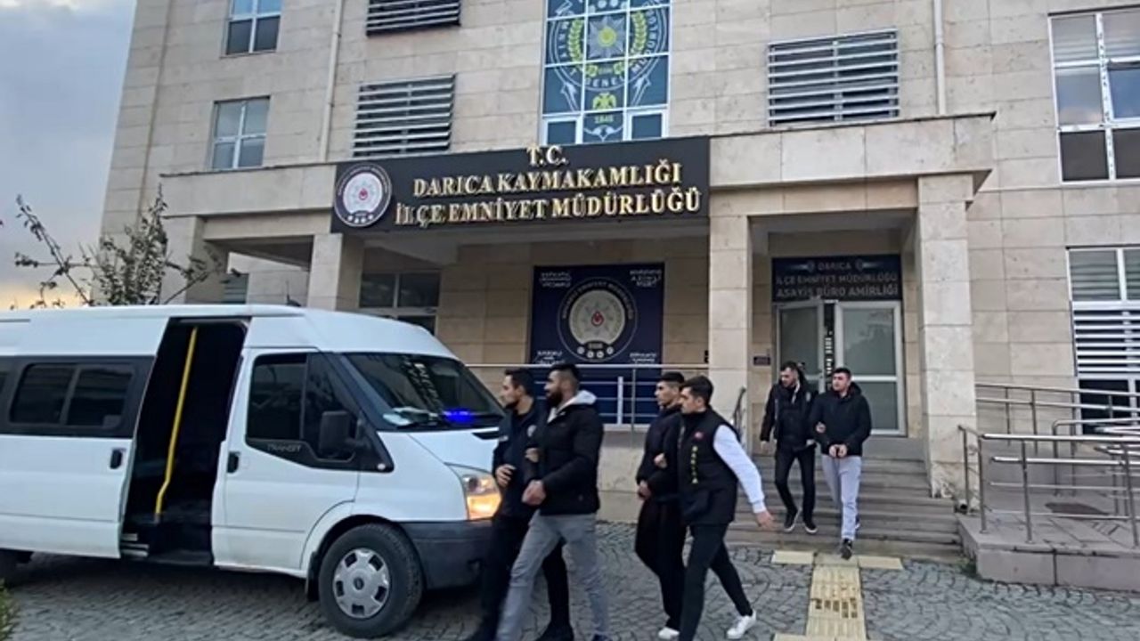 Darıca'da silahlı tehdite 3 tutuklama!