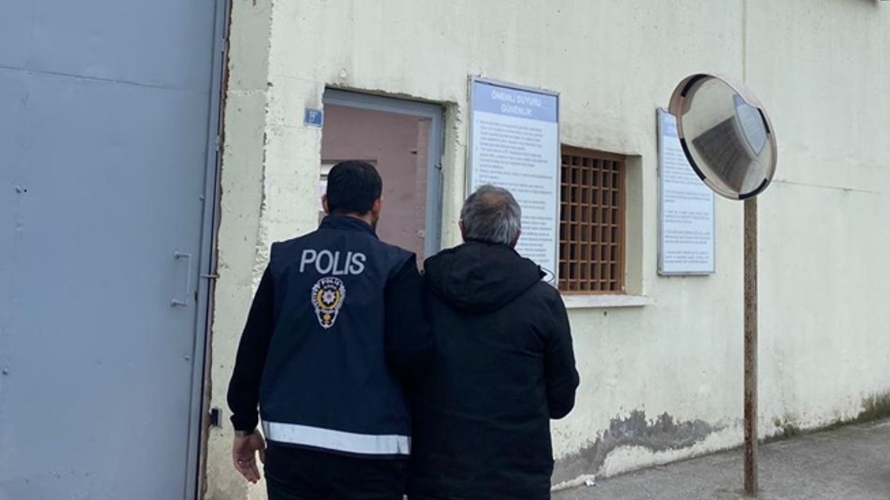 Sahte bilezik satarak dolandırıcılık yapan şahıs tutuklandı!