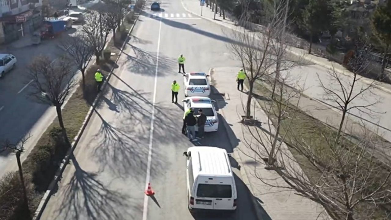 Bayramın ilk günü trafik kazalarında 5 kişi hayatını kaybetti
