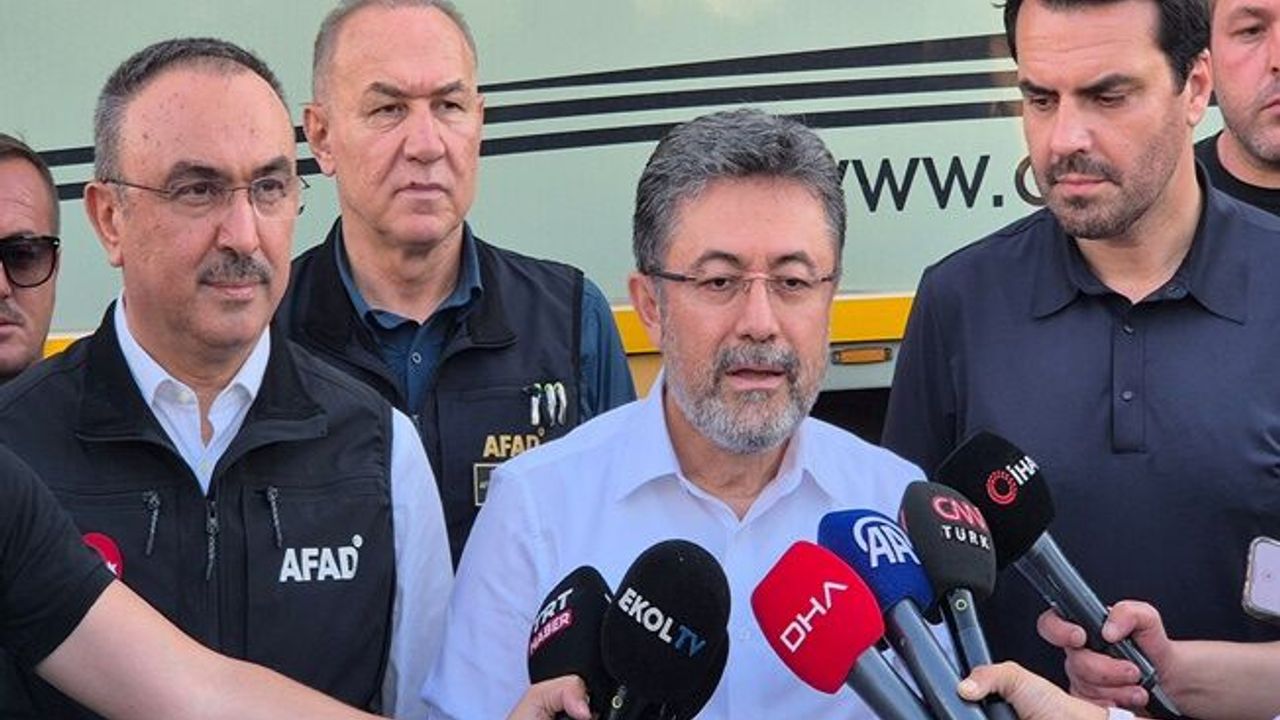 Tekirdağ'daki Orman Yangınında 1320 Kişi Tahliye Edildi