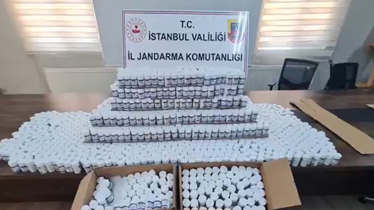 İstanbul’da Operasyonda 1.9 Milyon Hap ve 256 Kg Ham Madde Ele Geçirildi