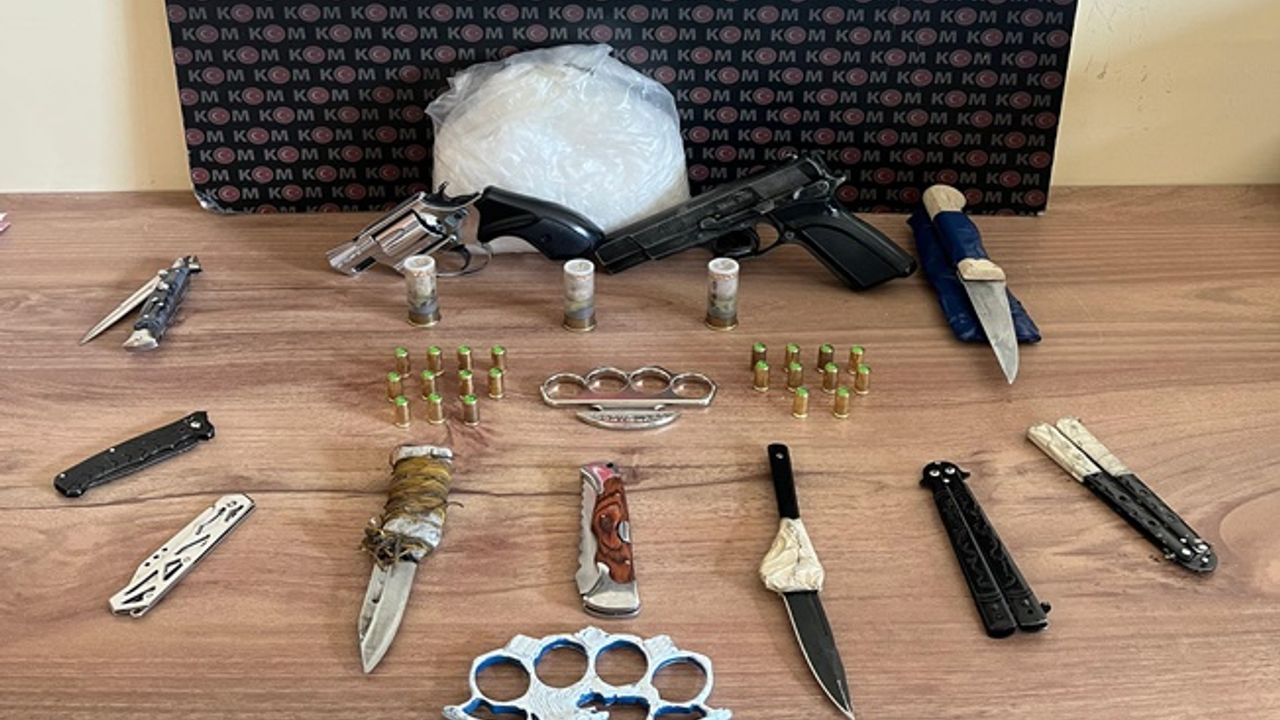 Kocaeli’de Üç İlçede Kaçakçılık Operasyonu: 7 Gözaltı