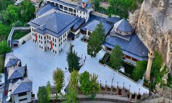 Somuncu Baba Camii Ve Türbesi 