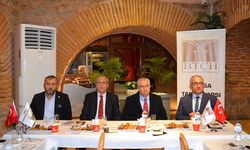 Bursa’da kapalı çarşı işletmeleri bilgilendirildi