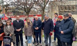 CHP’den Gebze Kent Meydanı’nda Atatürk Büstü Tepkisi