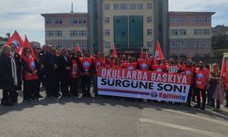 Gebze’de Atatürk Köşesi Tartışması: Eğitim-İş’ten Sert Çıkış