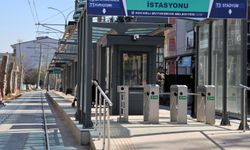 Kocaeli'de Alikahya istikametinde 6 durağın tabelası asıldı