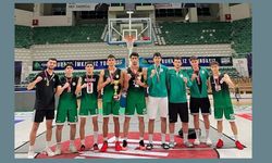 Çayırova’nın genç basketbolcuları  Marmara bölge şampiyonu oldu