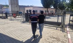 Kocaeli Jandarma’dan Hırsızlık Suçlusuna Darbe: 13 Yıl 6 Ay Cezalı Firari Yakalandı