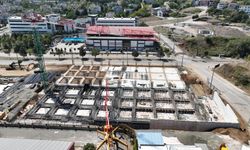 Gölcük'te Dev Spor Kompleksi İnşaatı Hızla Yükseliyor