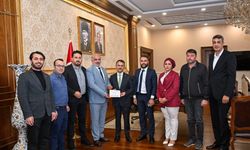 Kocaeli Sivas Dernekler Federasyonu'ndan Vali Aktaş'a Davet