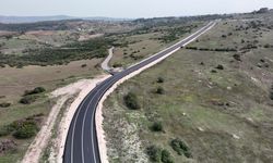 Akçaova Grup Yolu’nda 9,7 kilometrelik ilerleme