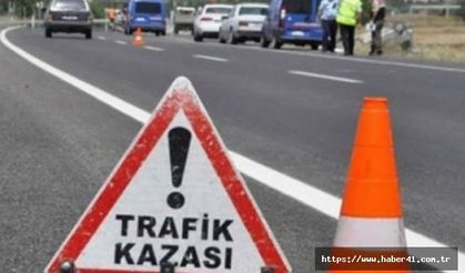 Bariyere çarpan araçta 2 kişi yaralandı