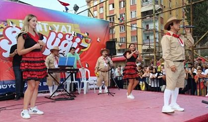 14. Yaz Şenliği Yenidoğan Serdar’da nostalji rüzgarı estirdi