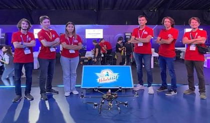 Büyükşehir’in E-Gençlik takımları Teknofest’e damga vurdu