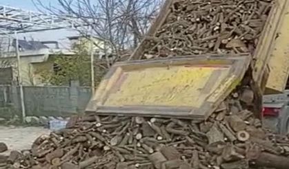 GÖLCÜK HALKINDAN DEPREM BÖLGESİNE YAKACAK YARDIMI