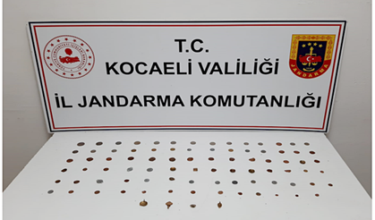 Üzerindeki tarihi eserler ile jandarmaya yakalandı!