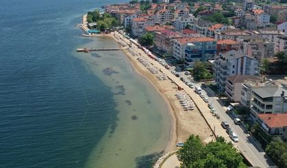 Ereğli Kumyalı Plajına Mavi Bayrak çekildi