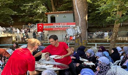 Karamürsel Avcı Köyü Yardımlaşma ve Kalkındırma Derneğinden geleneksel pilav günü