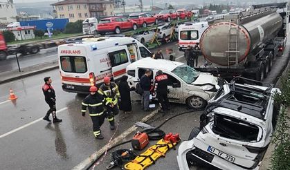 Dilovası E5'te Feci Kaza!