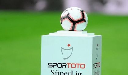 Tüm lig maçları süresiz ertelendi