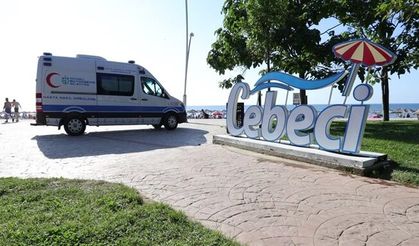 Mavi ambulanslar sağlık için mekik dokudu