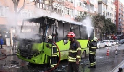 Halk Otobüsü Yandı