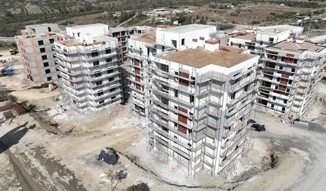 Tavşancıl TOKİ Konutları Hızla Yükseliyor